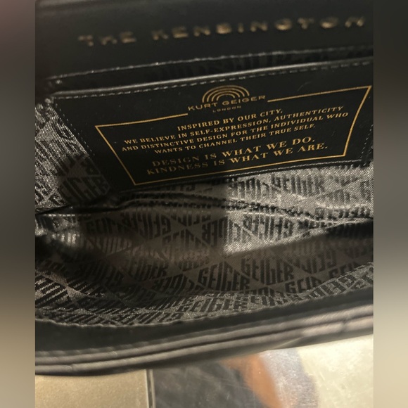 Kurt Geiger London Long Kensington Leather Shoulder Bag - Picture 6 of 11